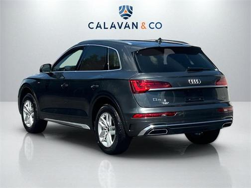 2023 Audi Q5 45 S line Premium
