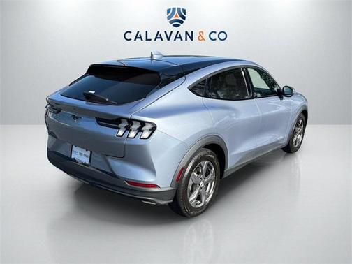 2022 Ford Mustang Mach-E Select