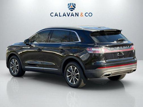 2022 Lincoln Nautilus Standard