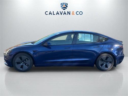 2022 Tesla Model 3 Standard Range