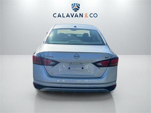 Brilliant Silver Metallic 2024 Nissan Altima 2.5 SV