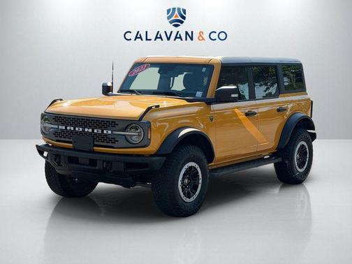 Orange Metallic 2022 Ford Bronco Badlands