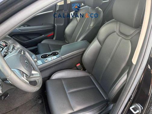 2023 Genesis G70 2.0T RWD