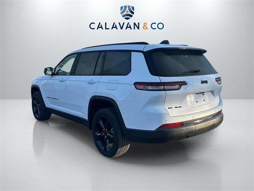 2022 Jeep Grand Cherokee L Altitude