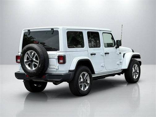 2023 Jeep Wrangler 4-Door Sahara