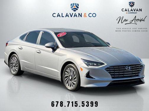 2023 Hyundai SONATA Hybrid SE