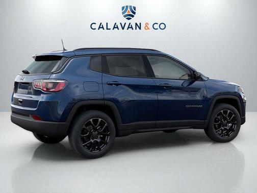 Fathom Blue Pearl Coat 2026 Jeep Compass Latitude
