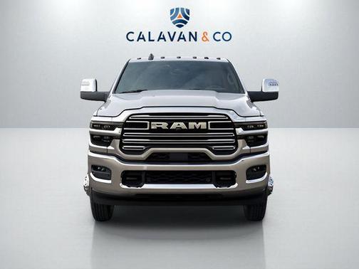2026 RAM 3500 Laramie Crew Cab 4x4 8' Box