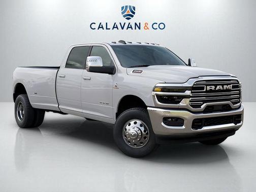 2026 RAM 3500 Laramie Crew Cab 4x4 8' Box