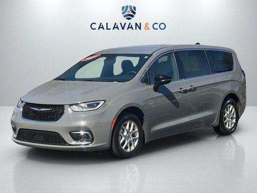 2025 Chrysler Pacifica L