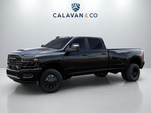 Diamond Black Crystal Pearlcoat 2026 RAM 3500 Laramie Crew Cab 4x4 8' Box