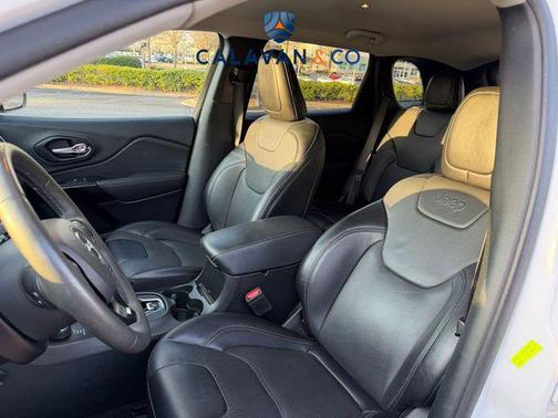 2023 Jeep Cherokee Altitude