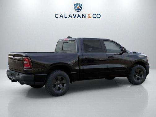 Diamond Black Crystal Pearlcoat 2026 RAM 1500 Warlock Crew Cab 4x4 5'7' Box