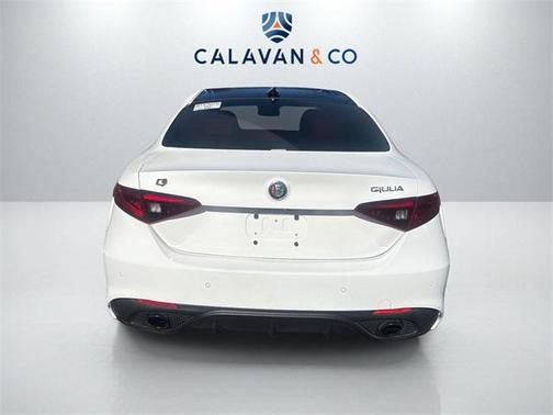 2022 Alfa Romeo Giulia Ti