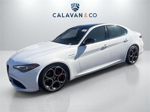 2022 Alfa Romeo Giulia Ti