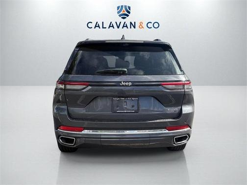 2022 Jeep Grand Cherokee Overland