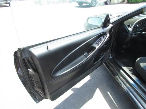 1995 Ford Mustang Base