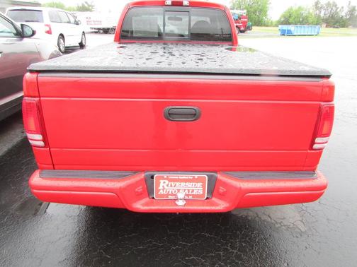 1998 Dodge Dakota Sport