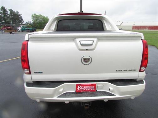 2011 Cadillac Escalade EXT Premium