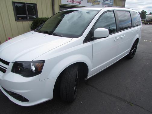 White Knuckle Clearcoat 2019 Dodge Grand Caravan GT