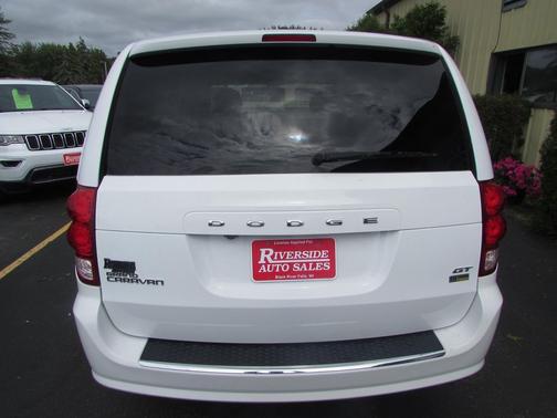 White Knuckle Clearcoat 2019 Dodge Grand Caravan GT