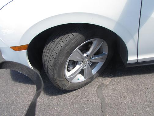 White Diamond Pearl 2018 Honda Odyssey EX-L