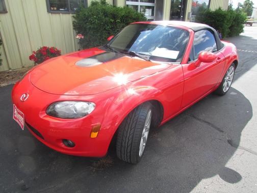 2006 Mazda MX-5 Miata Grand Touring