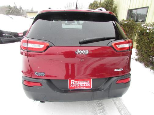 2017 Jeep Cherokee Latitude