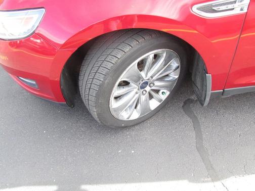 2012 Ford Taurus Limited