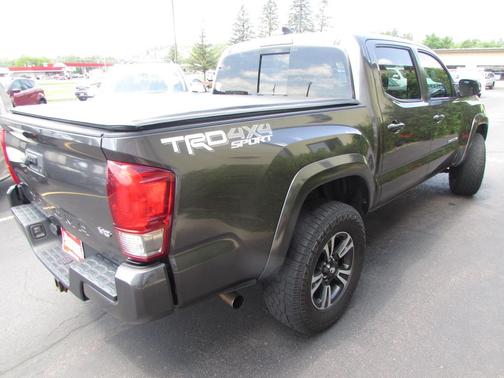 Magnetic Gray Metallic 2017 Toyota Tacoma TRD Sport