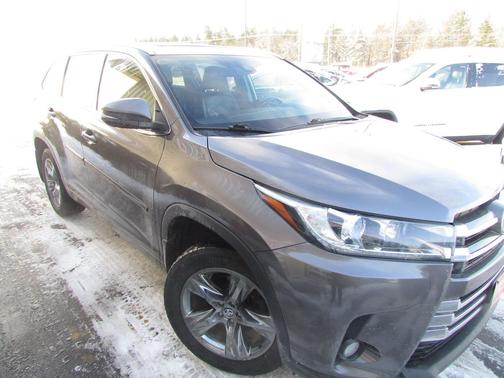 2018 Toyota Highlander Limited Platinum