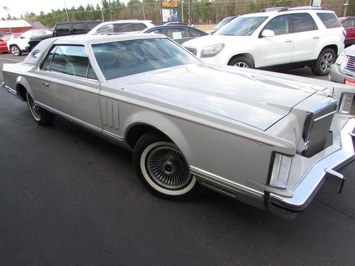 1979 Lincoln Mark V Base