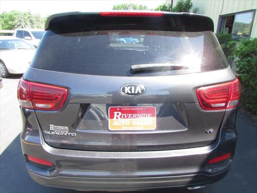 2019 Kia Sorento LX