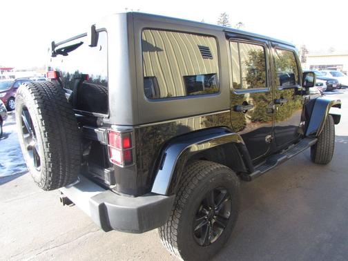 2012 Jeep Wrangler Unlimited Sahara