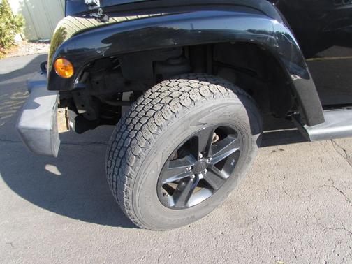 2012 Jeep Wrangler Unlimited Sahara