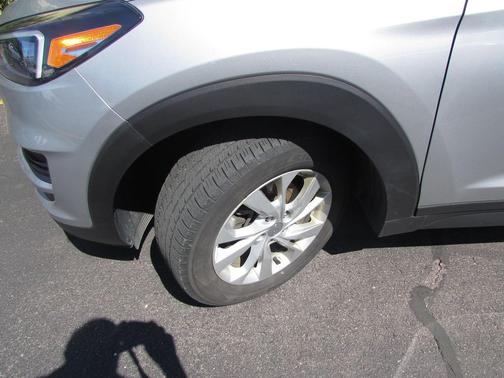 Stellar Silver 2020 Hyundai TUCSON Value