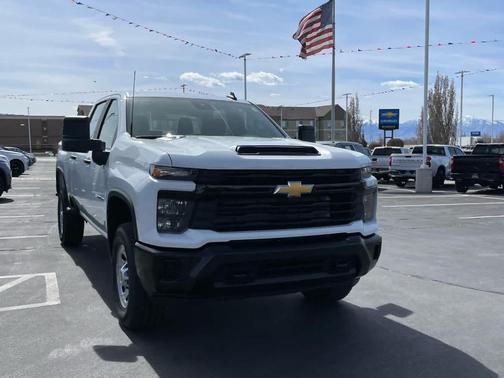 2026 Chevrolet Silverado 3500 WT
