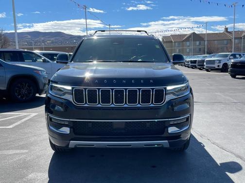 2022 Jeep Wagoneer Series II