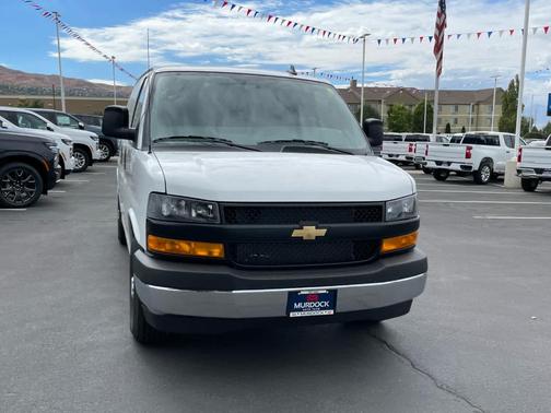 2025 Chevrolet Express 2500 Work Van