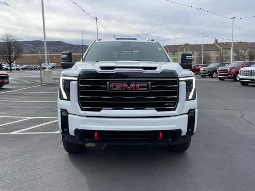 2025 GMC Sierra 3500 AT4