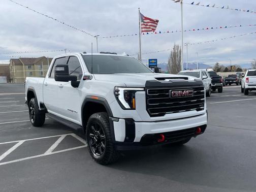 2025 GMC Sierra 3500 AT4