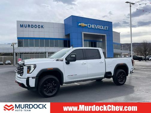 2025 GMC Sierra 3500 AT4