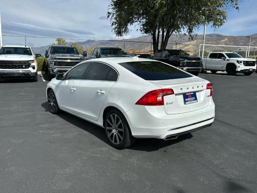 2018 Volvo S60 Inscription T5