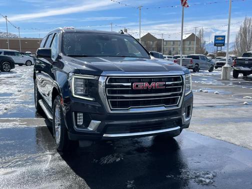 2023 GMC Yukon SLT