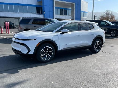 2026 Chevrolet Equinox EV LT 1