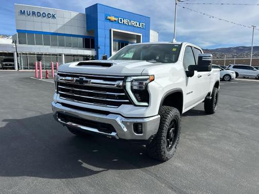 Summit White 2026 Chevrolet Silverado 3500 LTZ