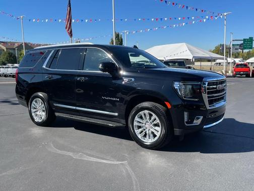 2022 GMC Yukon SLT