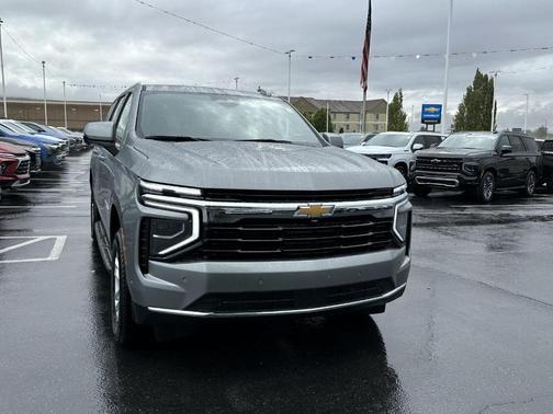 Sterling Gray Metallic 2027 Chevrolet Suburban LS