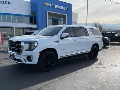 2021 GMC Yukon XL SLT