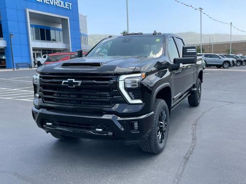 2025 Chevrolet Silverado 3500 High Country